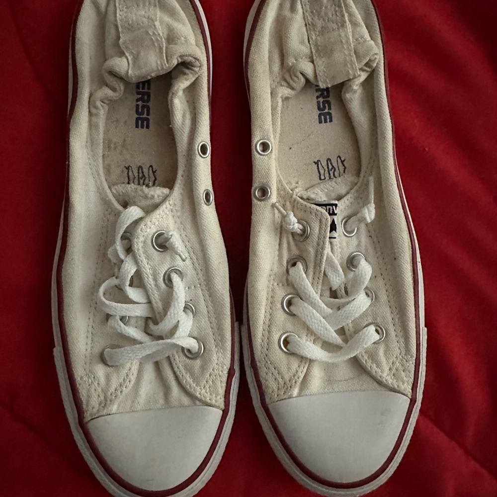 Converse Women's white Shoreline Sneakers with Red and Blue stripes